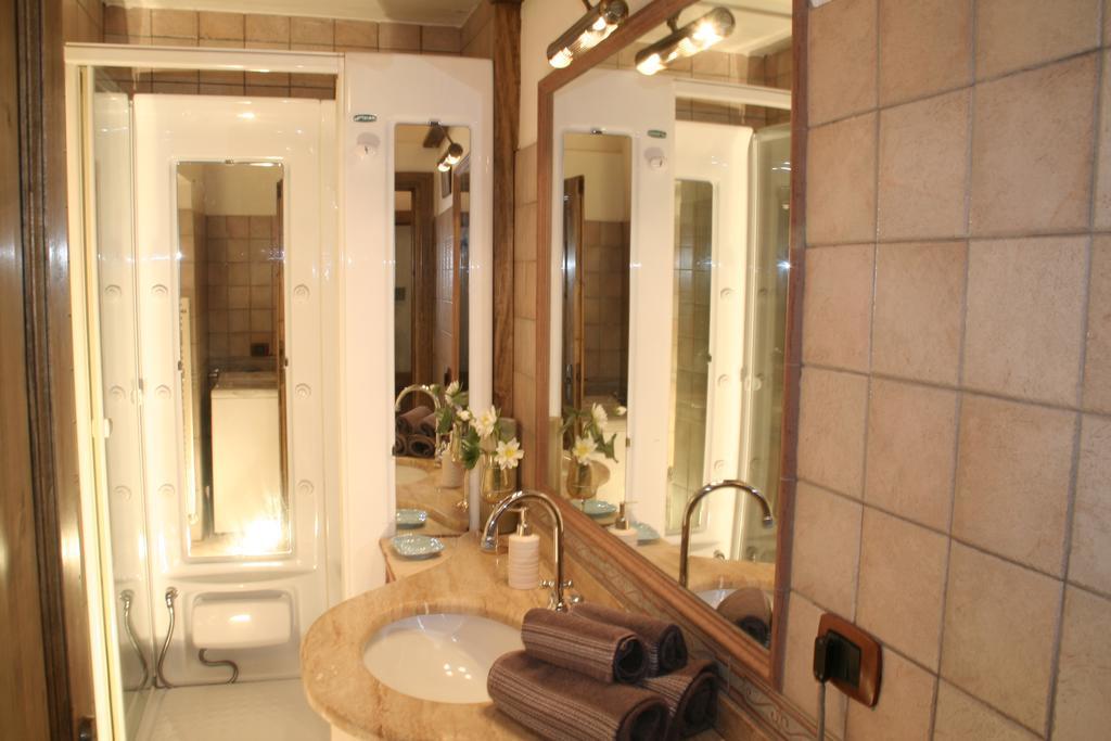 Borgo Medioevale Apartment Todi Ngoại thất bức ảnh